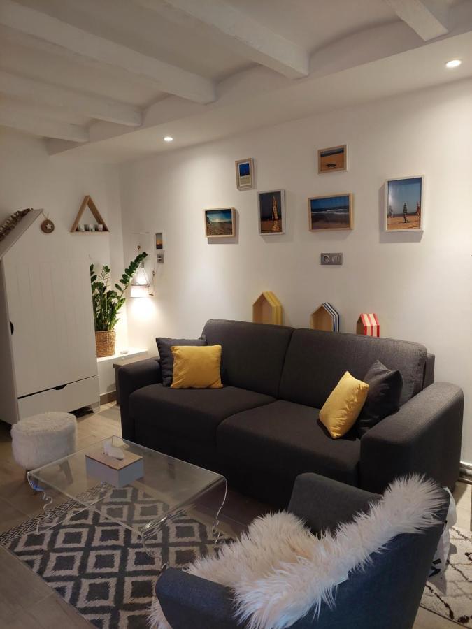Comme Une Maison, Duplex Terrasse Hypercentre De Trouville Exterior foto